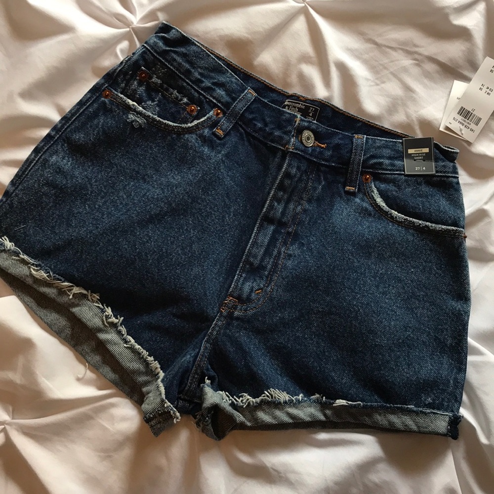 Abercrombie Annie High Rise Shorts